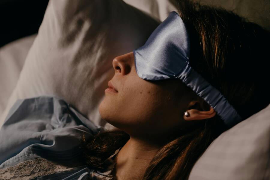 睡覺時不喜歡完全黑暗？夜燈如何帶來安全感和良好的睡眠